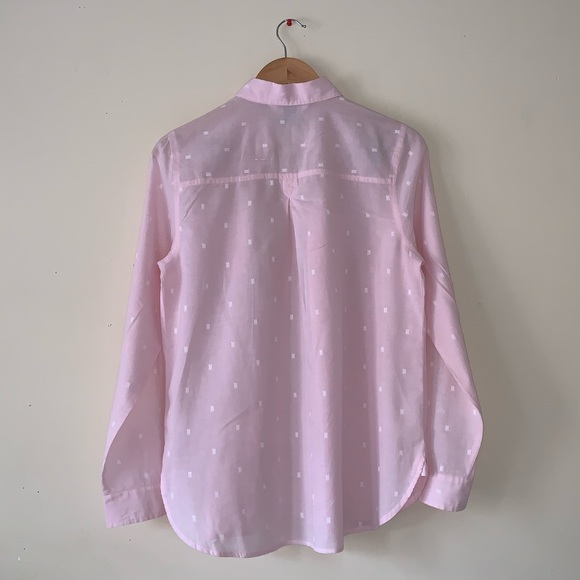 Old Navy The Classic Shirt - Long Sleeve Button Down Light Pink. - Picture 2 of 4